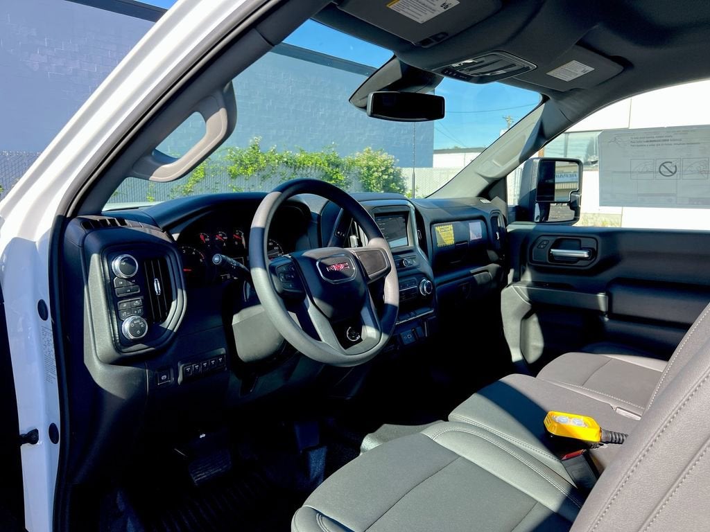 2026 GMC Sierra 3500 HD Chassis Cab Pro