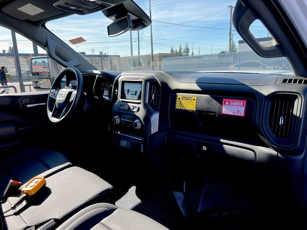 2026 GMC Sierra 3500 HD Chassis Cab Pro