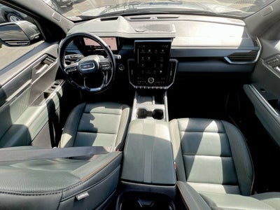 2024 GMC Acadia AT4