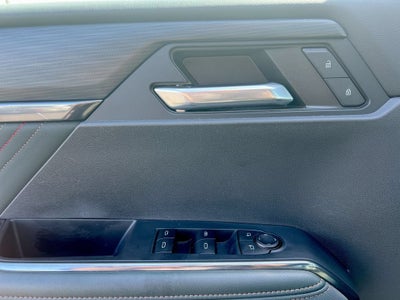 2024 GMC Acadia AT4