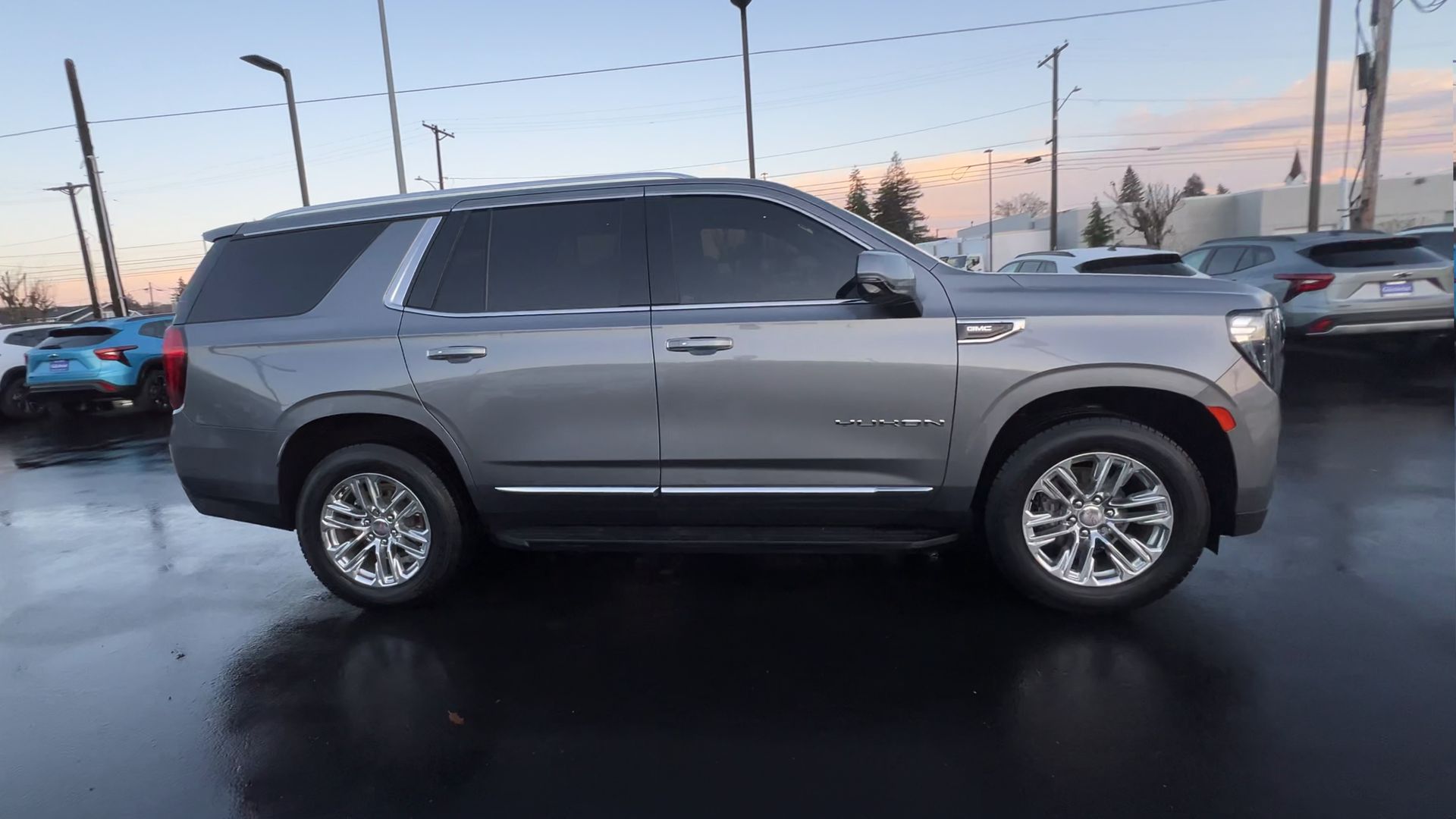 2021 GMC Yukon SLT