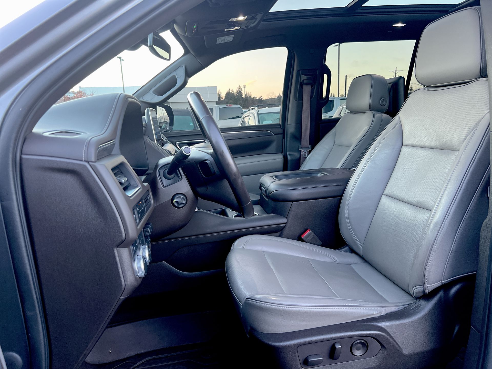 2021 GMC Yukon SLT