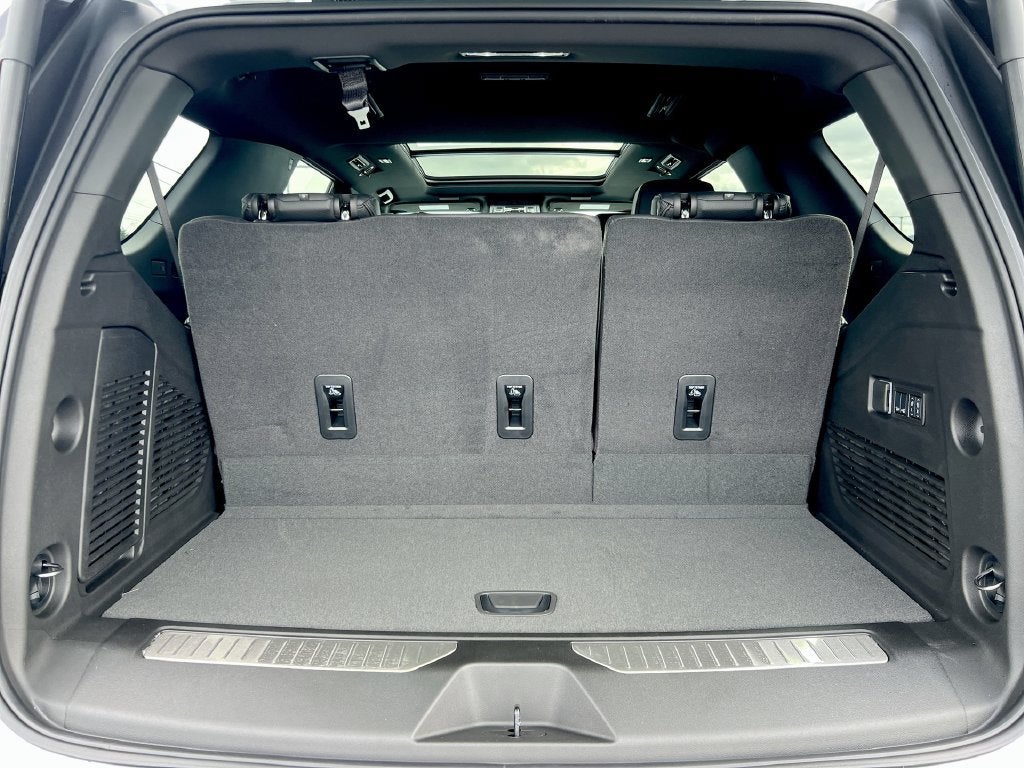 2026 GMC Yukon Denali - Photo 21