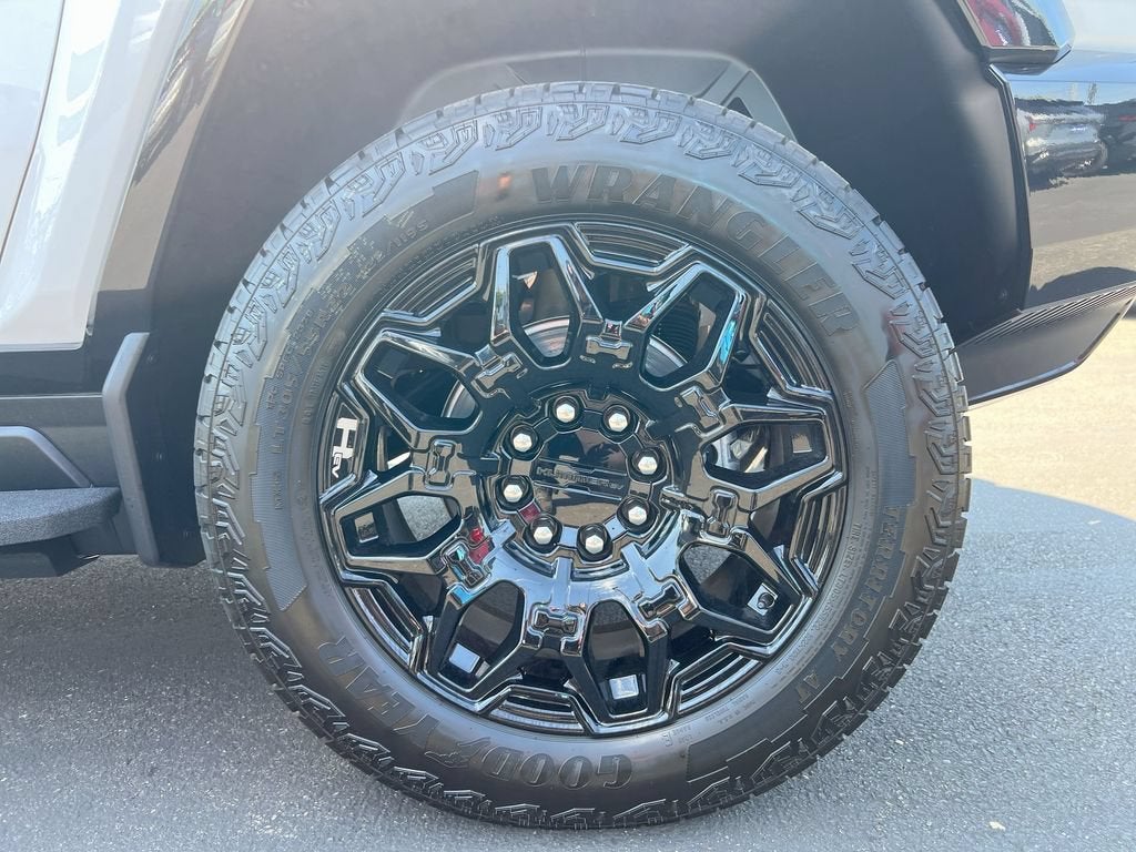 2026 GMC HUMMER EV SUV 2X