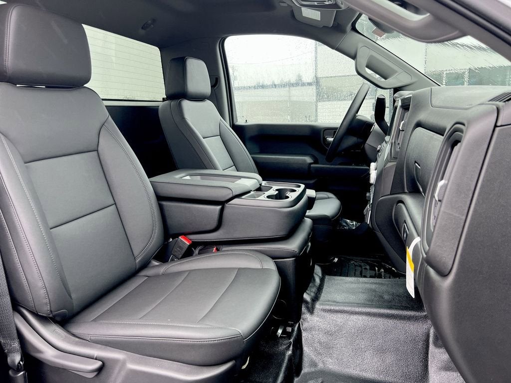 2025 GMC Sierra 2500 HD Pro