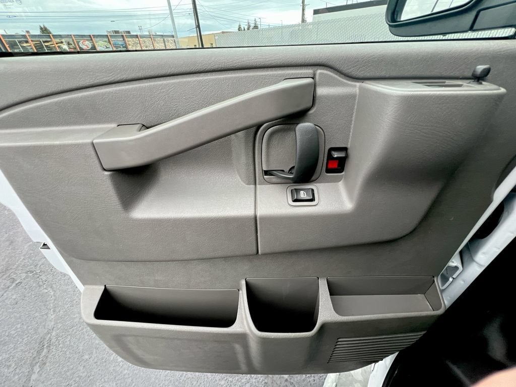 2025 GMC Savana Cargo Work Van