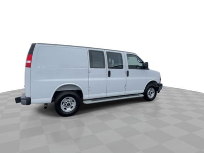 2025 GMC Savana Cargo Work Van