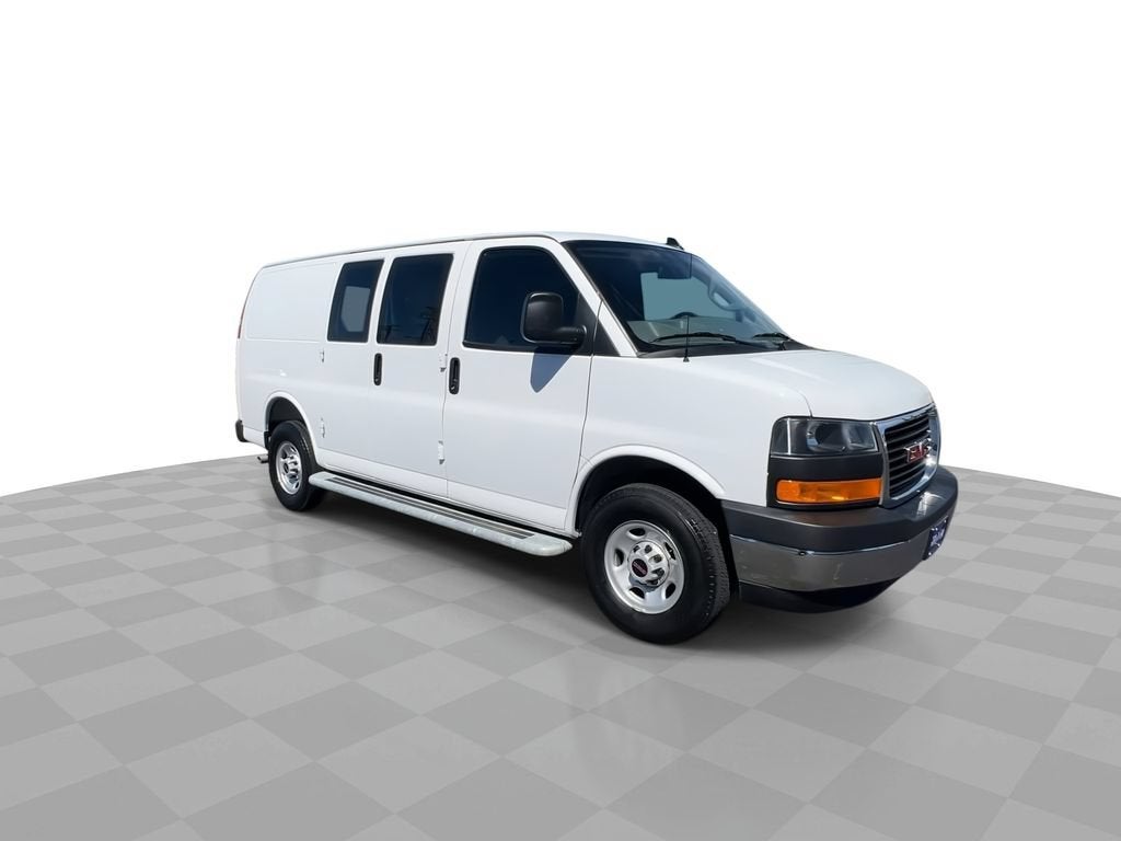 2025 GMC Savana Cargo Work Van