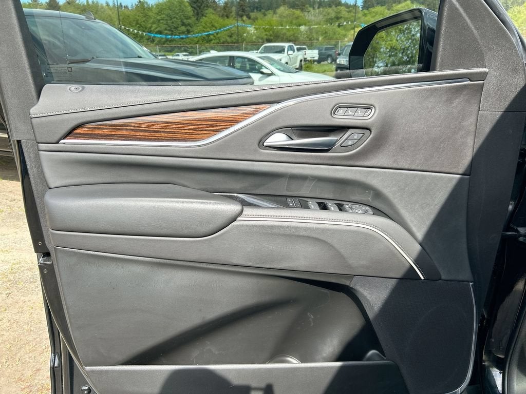 2021 Cadillac Escalade Premium Luxury