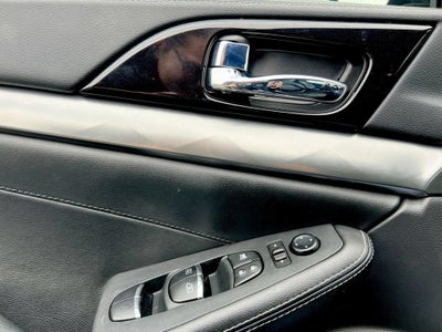 2022 Nissan Maxima SL