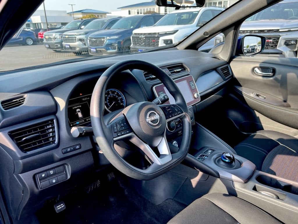 2024 Nissan LEAF S