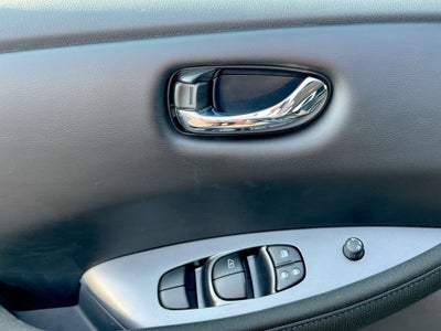 2024 Nissan LEAF S