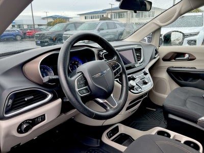 2019 Chrysler Pacifica LX