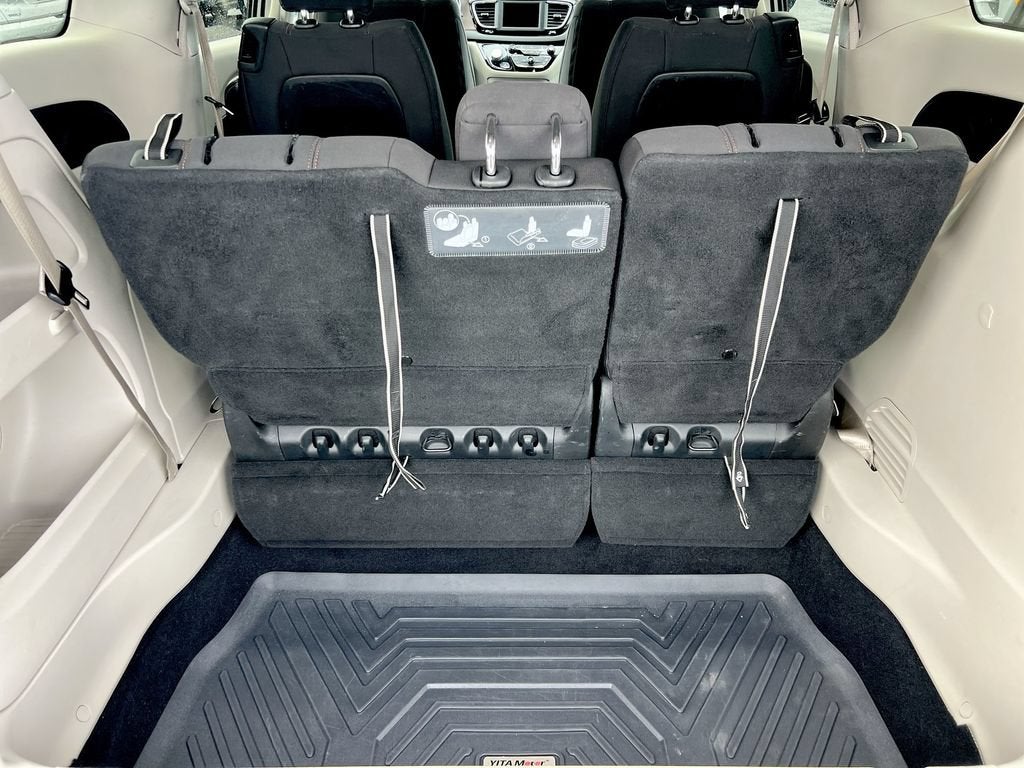 2019 Chrysler Pacifica LX