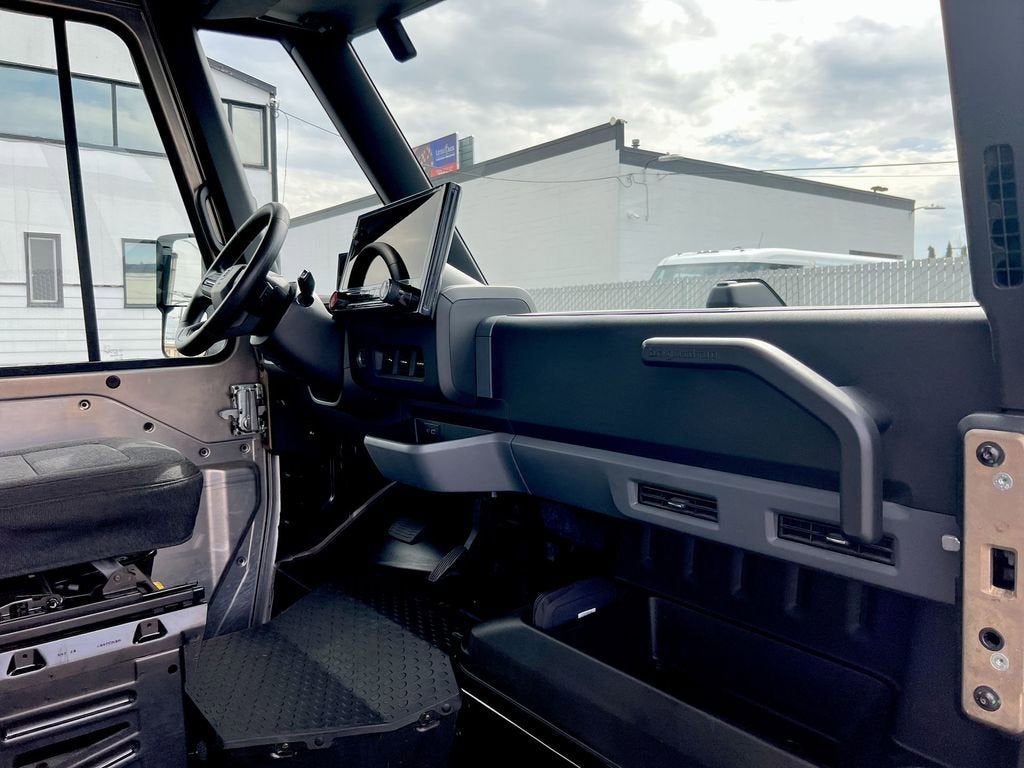 2024 BrightDrop Zevo 600 EJY