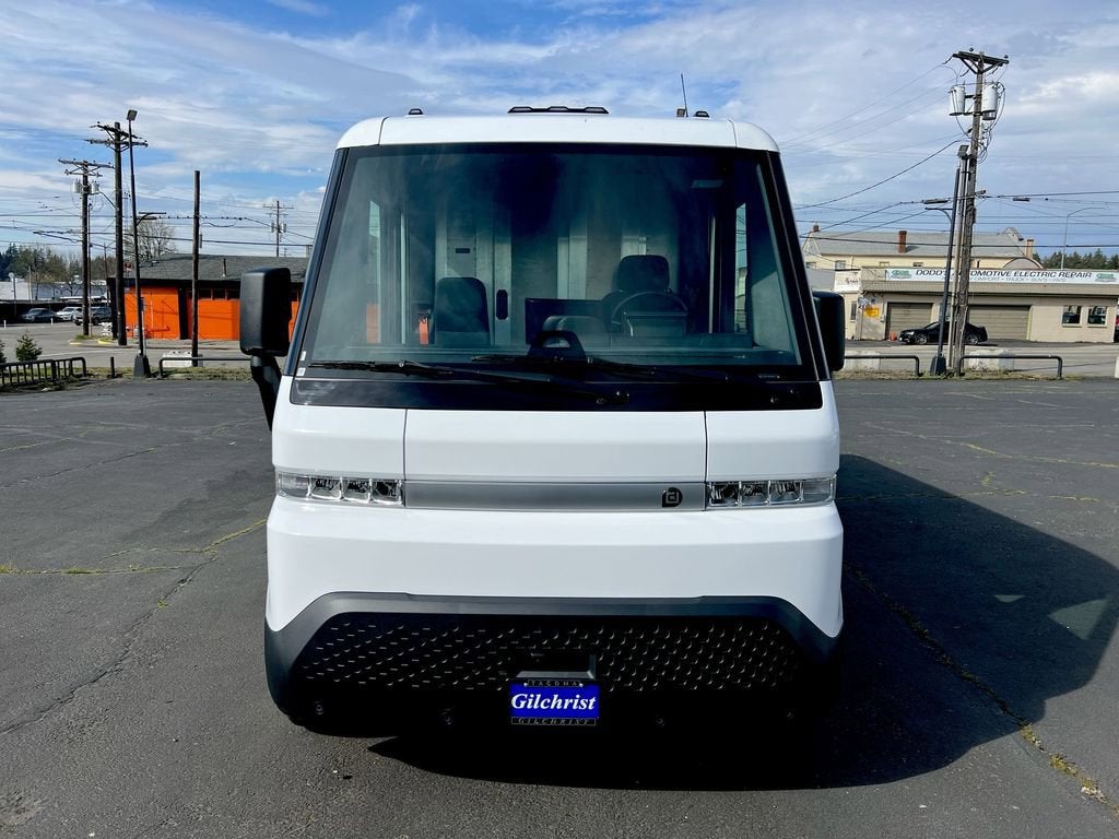 2024 BrightDrop Zevo 600 EJY