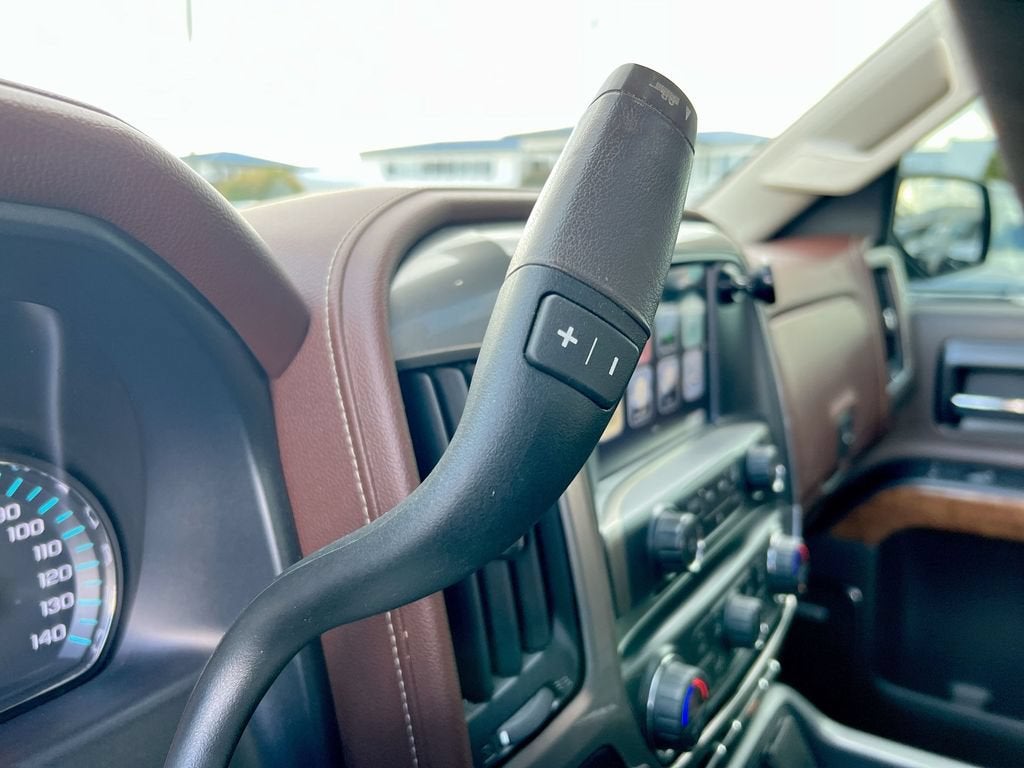 2017 Chevrolet Silverado 1500 High Country