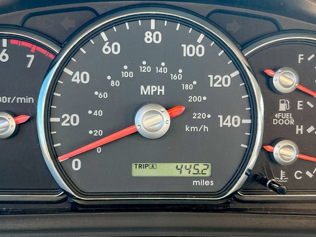 2011 Mitsubishi Endeavor LS