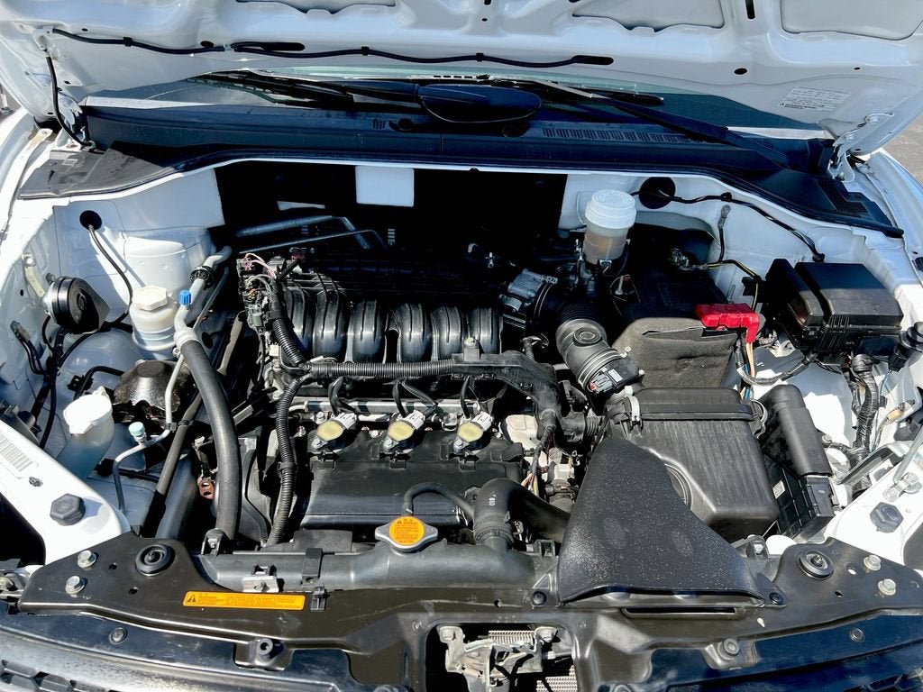 2011 Mitsubishi Endeavor LS