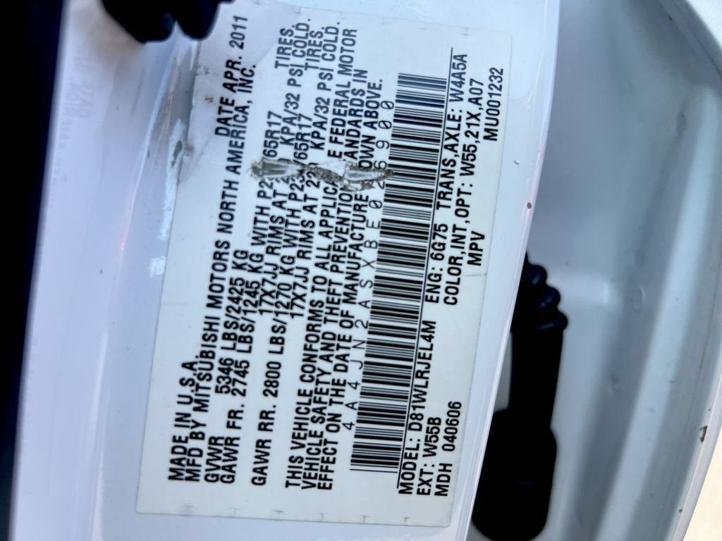 2011 Mitsubishi Endeavor LS