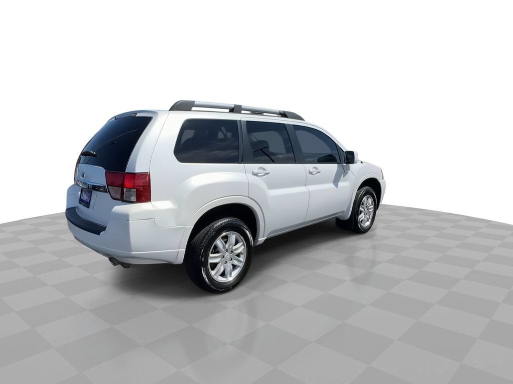 2011 Mitsubishi Endeavor LS