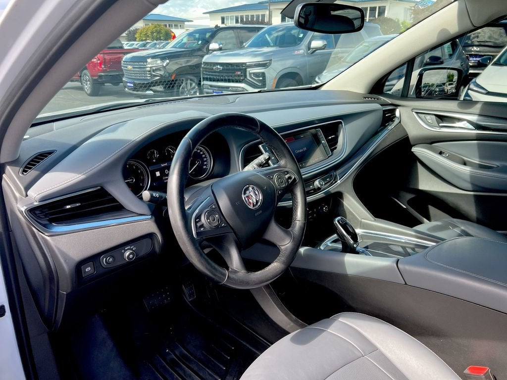 2021 Buick Enclave Essence