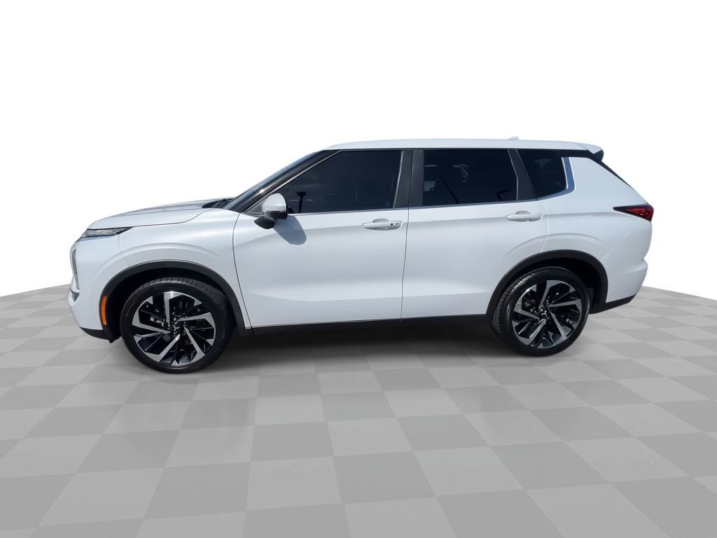 2022 Mitsubishi Outlander SE 2.5 2WD