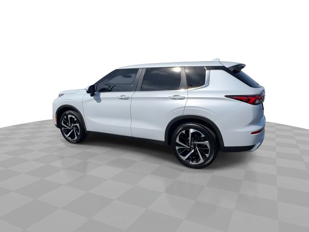 2022 Mitsubishi Outlander SE 2.5 2WD