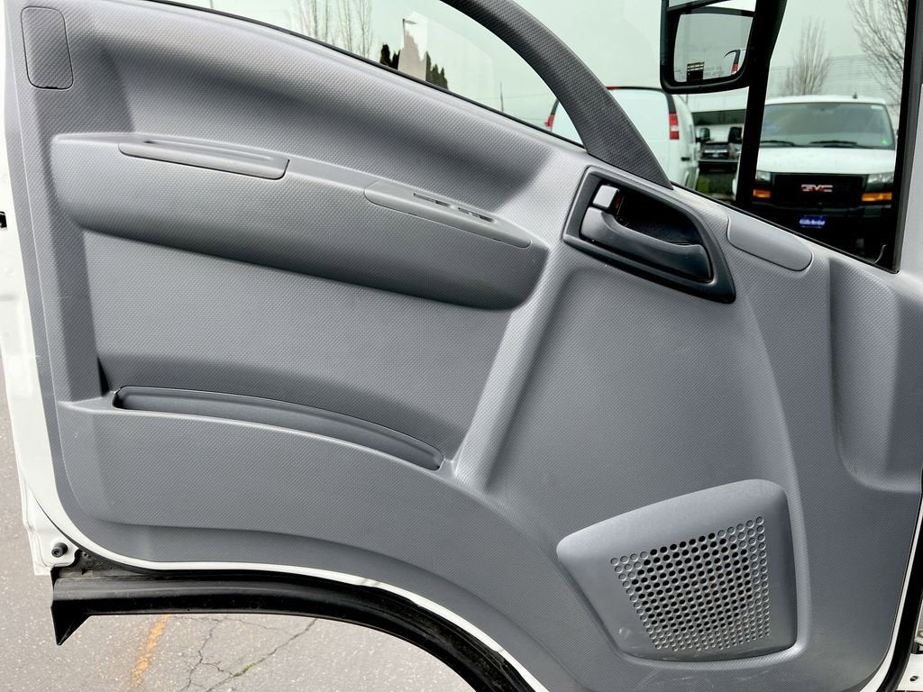 2019 ISUZ LCF NA