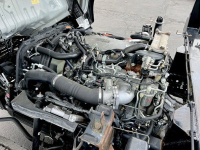 2019 ISUZ LCF NA