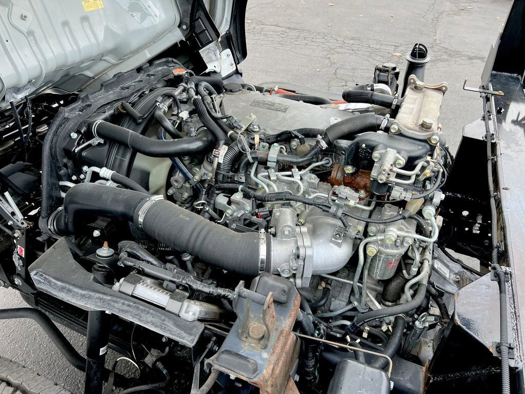 2019 ISUZ LCF NA