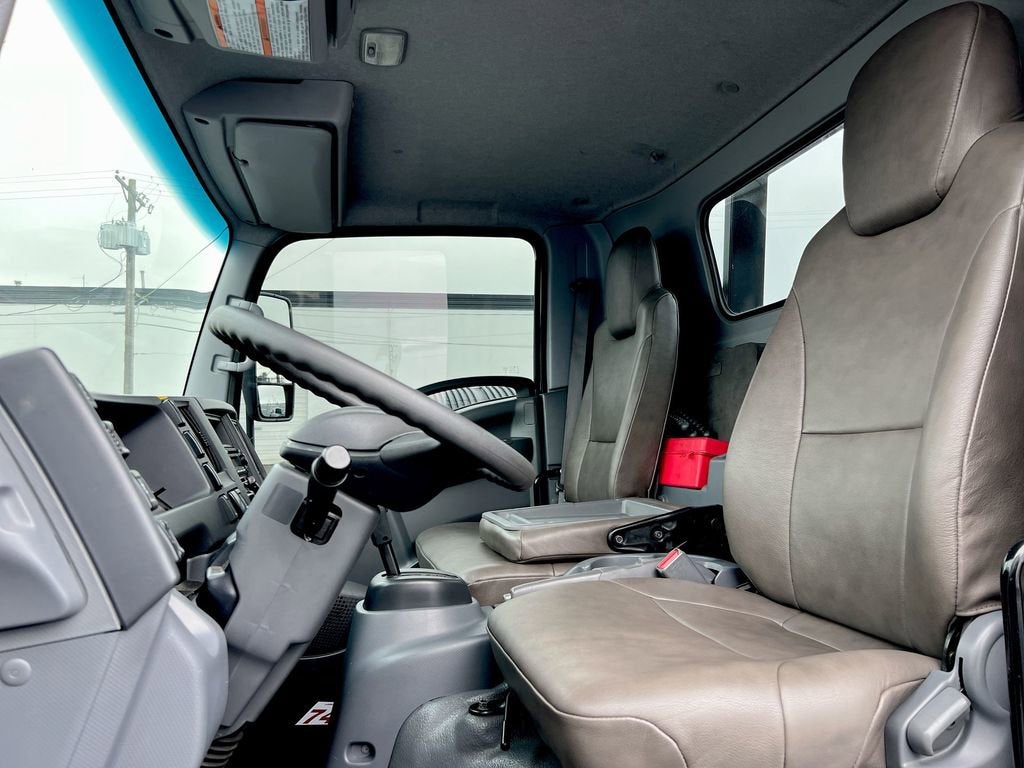 2019 ISUZ LCF NA