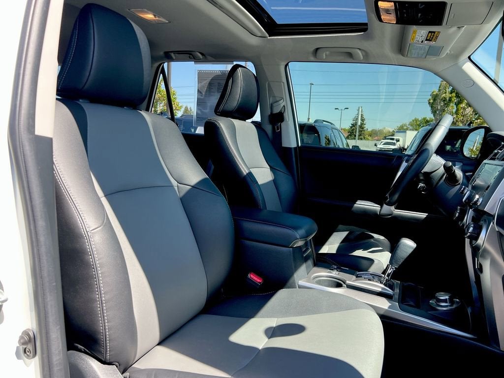 2022 Toyota 4Runner SR5 Premium