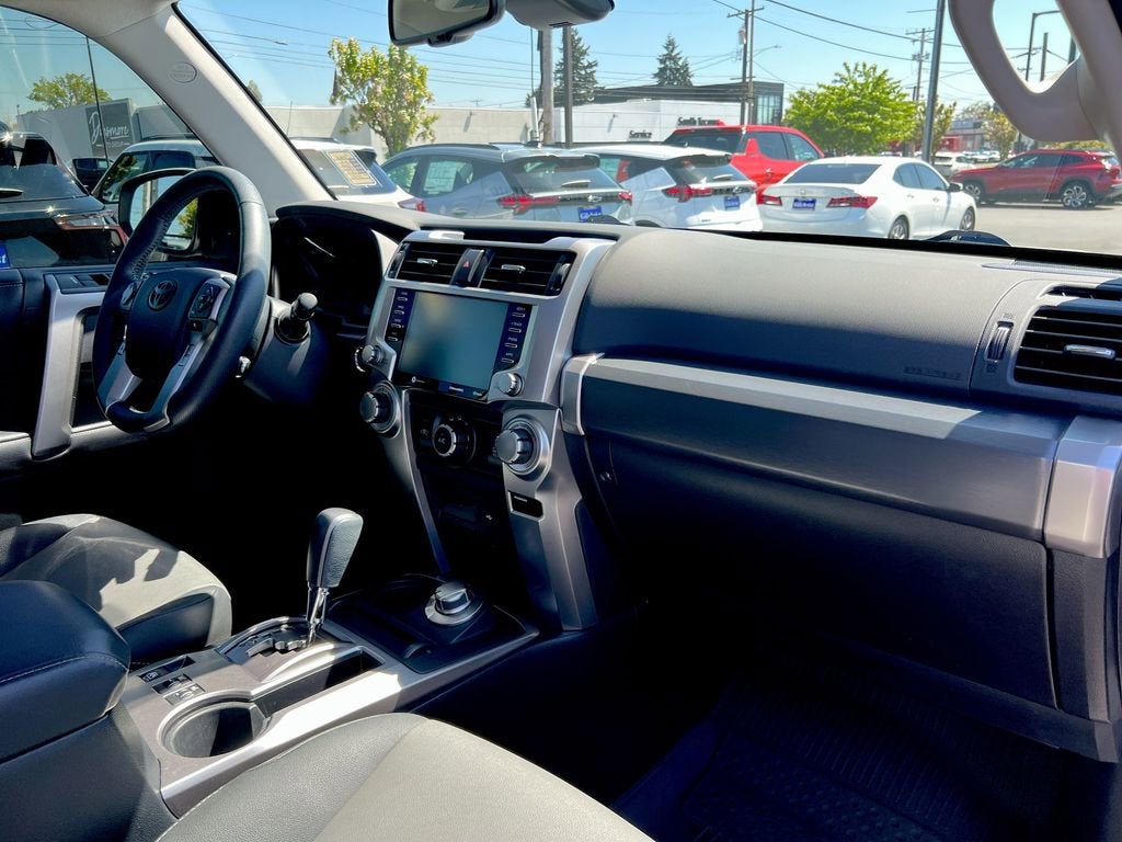 2022 Toyota 4Runner SR5 Premium