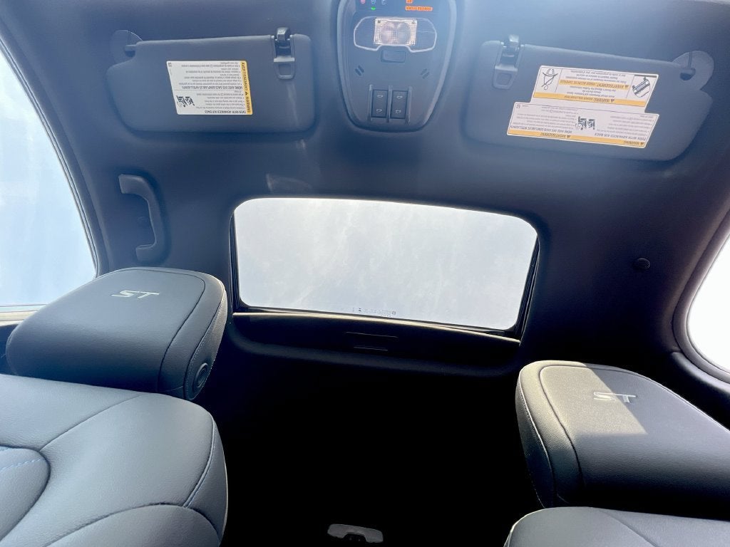 2026 Buick Envista Sport Touring - Photo 17