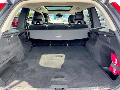 2016 Volvo XC90 T5 Momentum